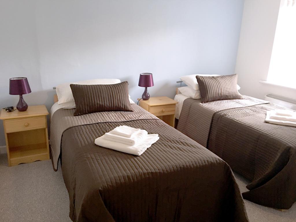 Phoenix House Apartments Уолсал Екстериор снимка