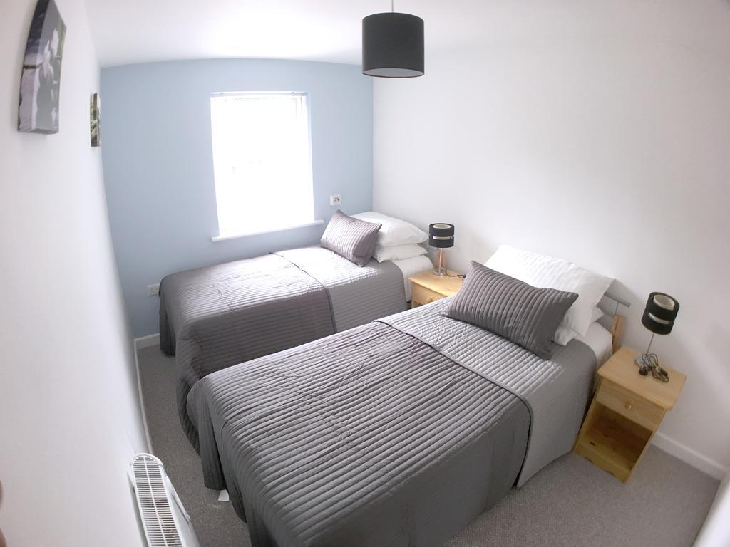 Phoenix House Apartments Уолсал Екстериор снимка
