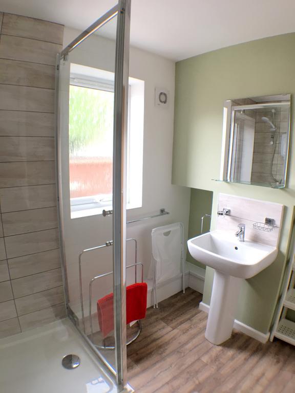 Phoenix House Apartments Уолсал Екстериор снимка